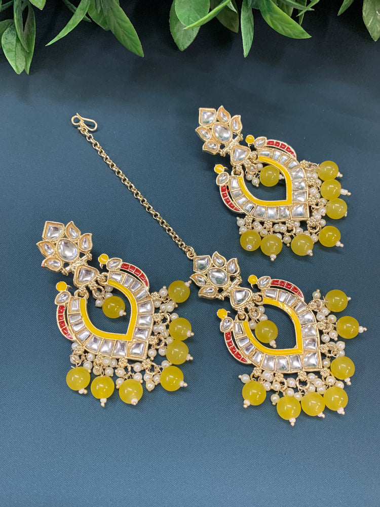 Amber kundan light weight earring tikka set pastel yellow