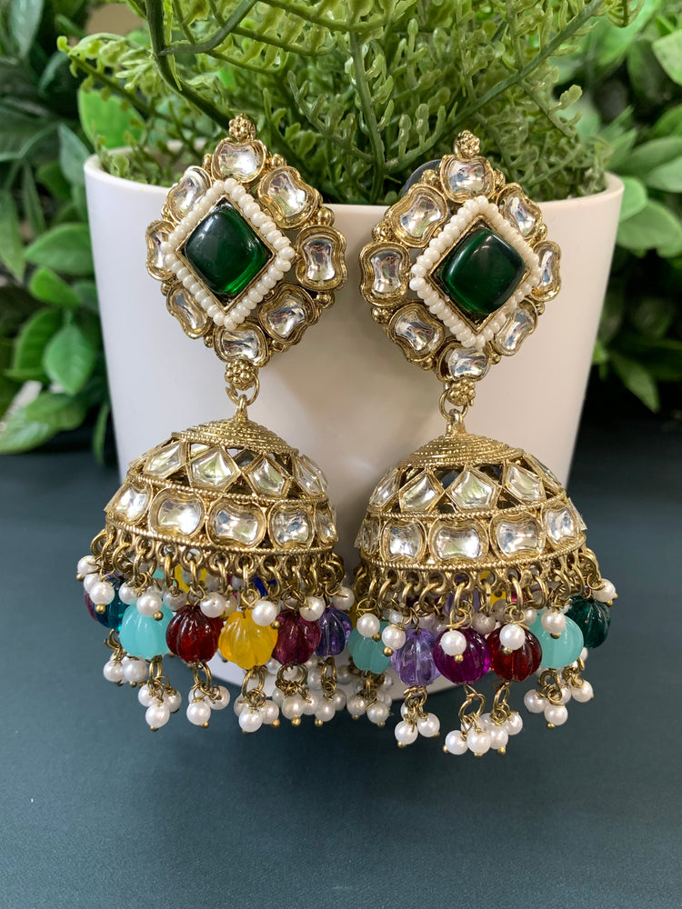 Gauri kundan jhumki/ jhumka earring emerald green