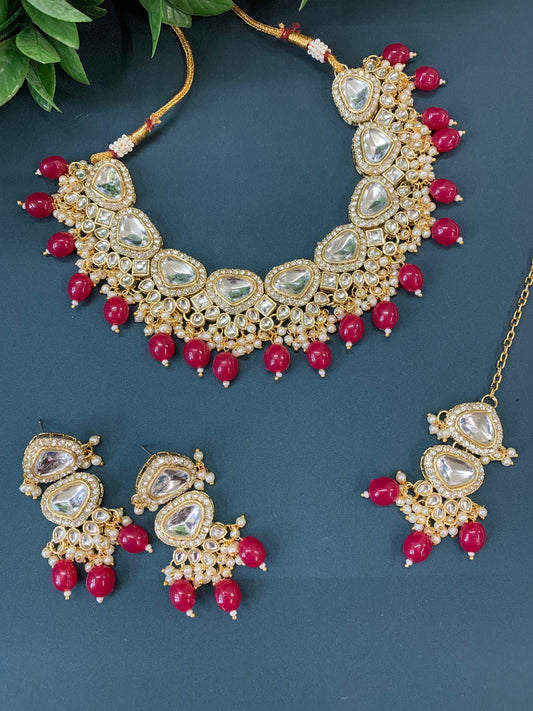 Anuradha kundan choker / necklace red