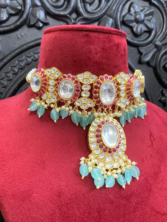 Uncut kundan premium statement choker set cookie