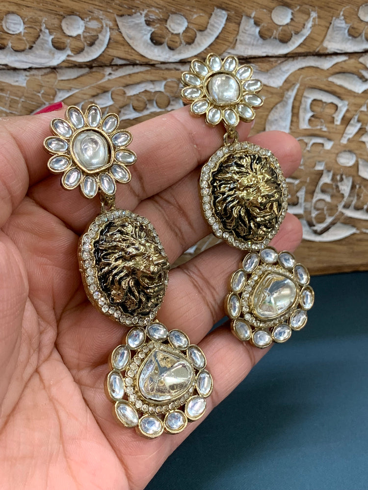 Sabyasachi inspired kundan earring black and gold