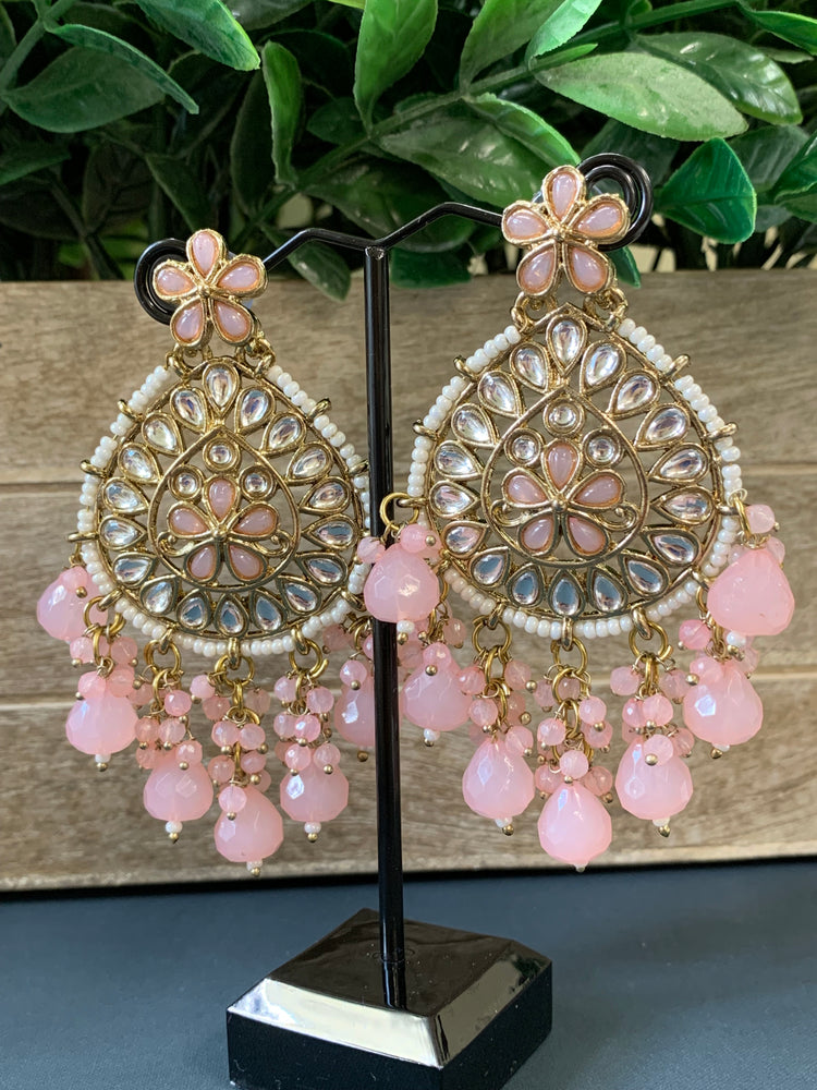 Aaravi kundan earring blush pink