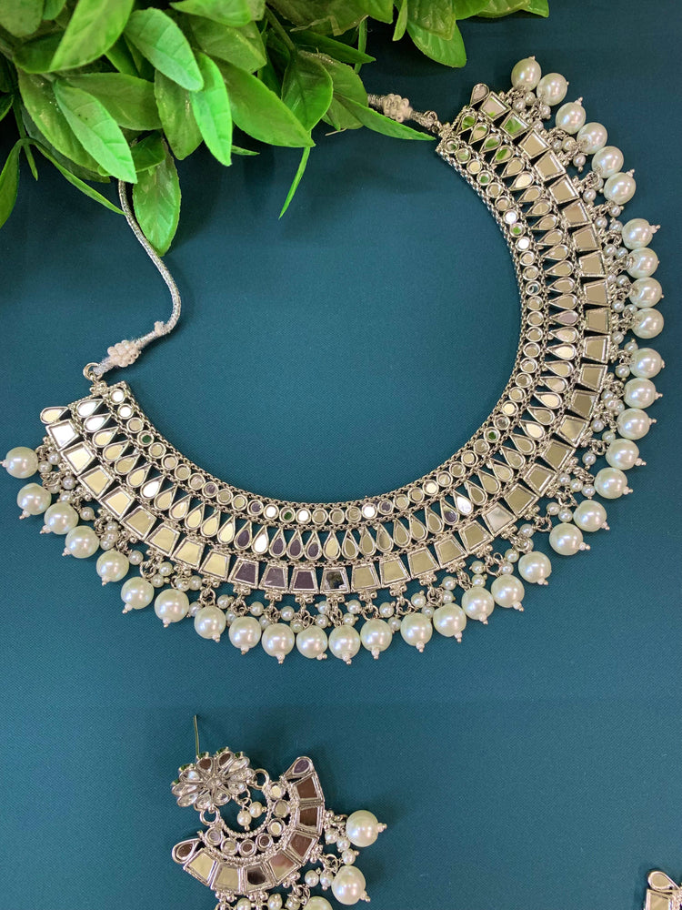 Shreya mirror necklace set with matching Chandbali