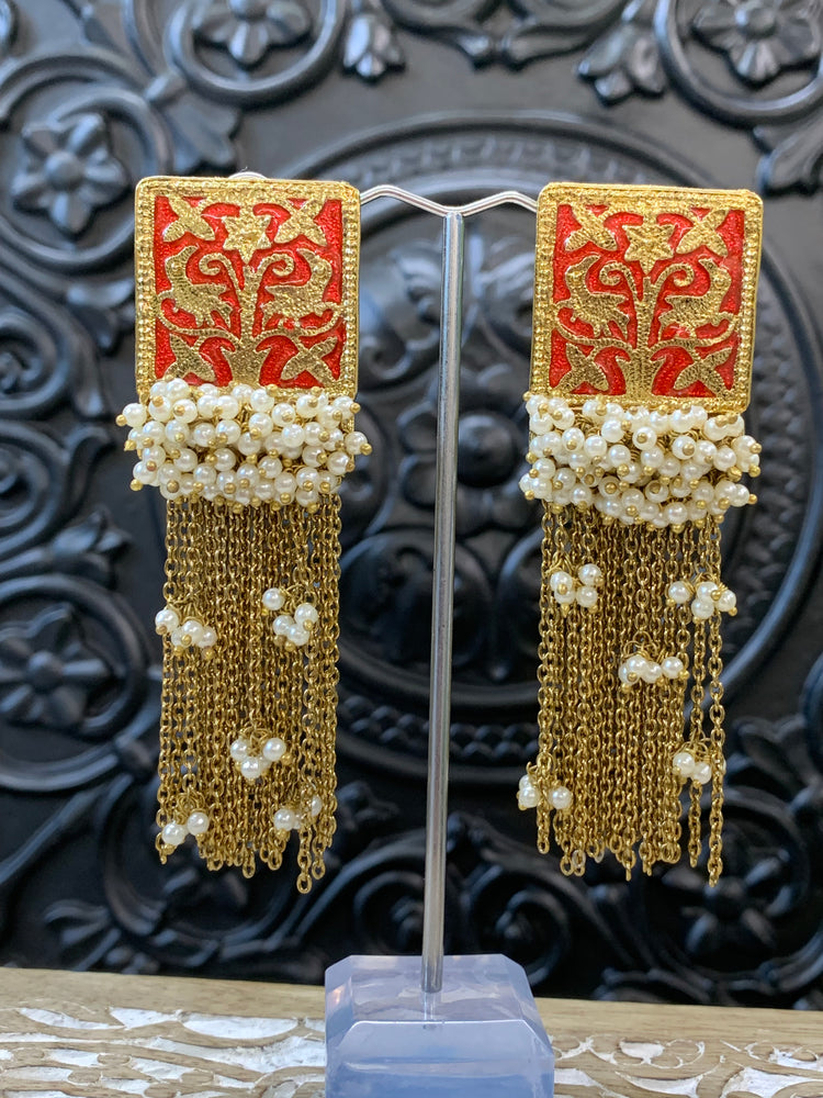 Arora Meena earring antique gold red