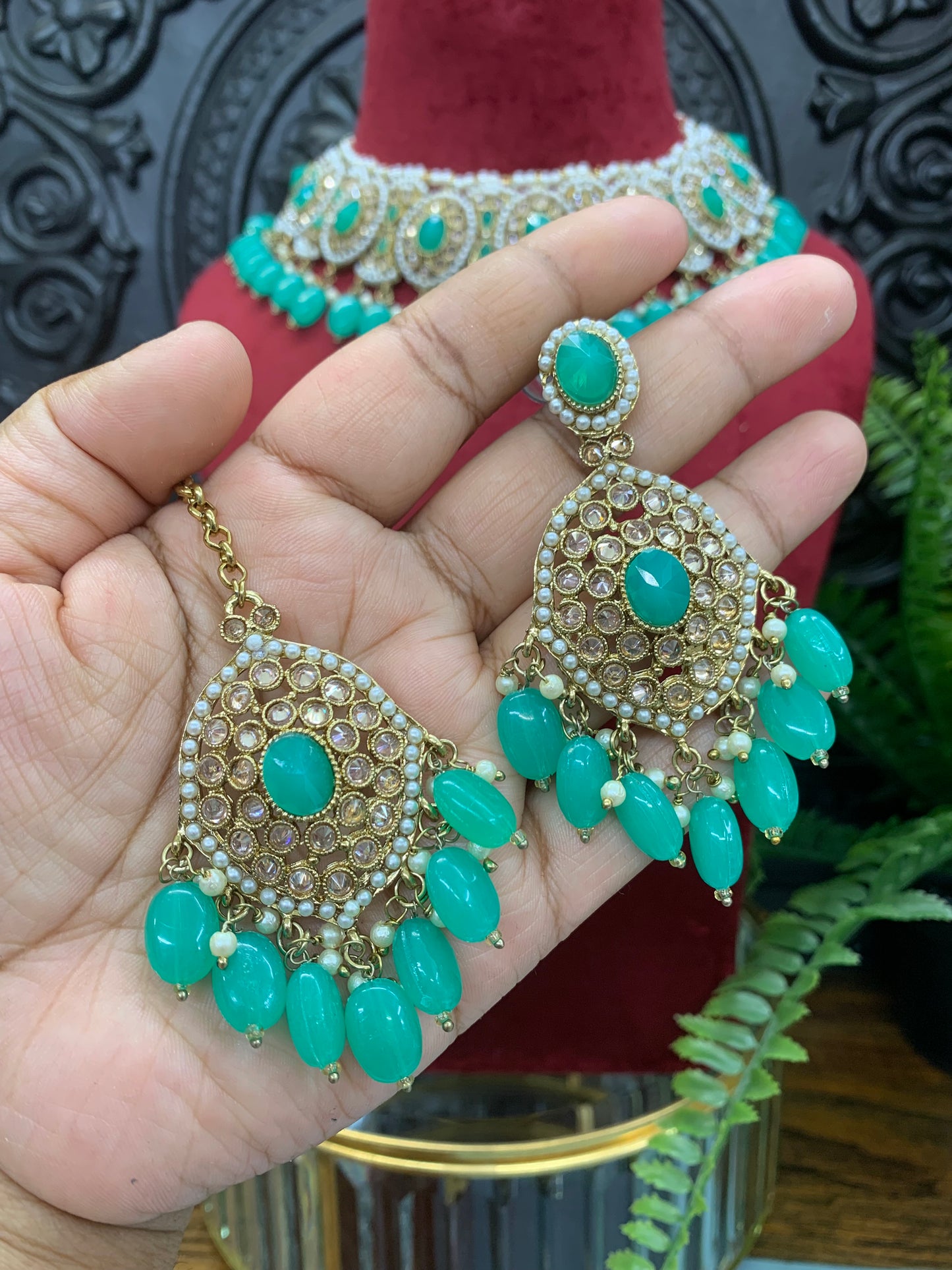 Polki choker necklace antique stone and white pearl turquoise beads