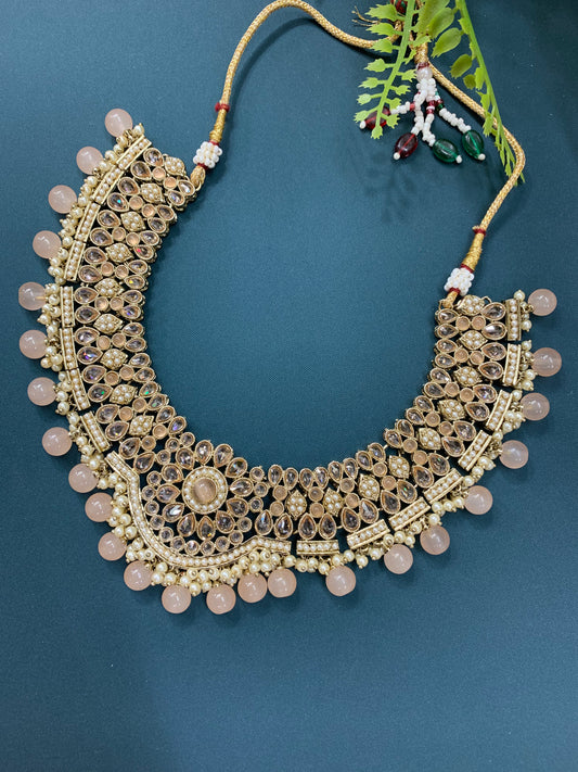 Boruna polki necklace with chandbali in Peach