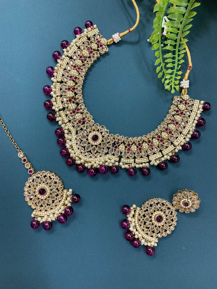 Boruna polki necklace with chandbali in Purple