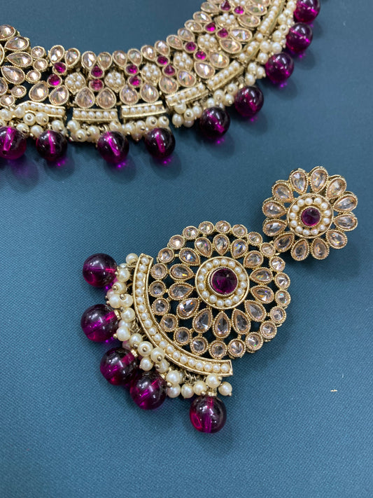 Boruna polki necklace with chandbali in Purple