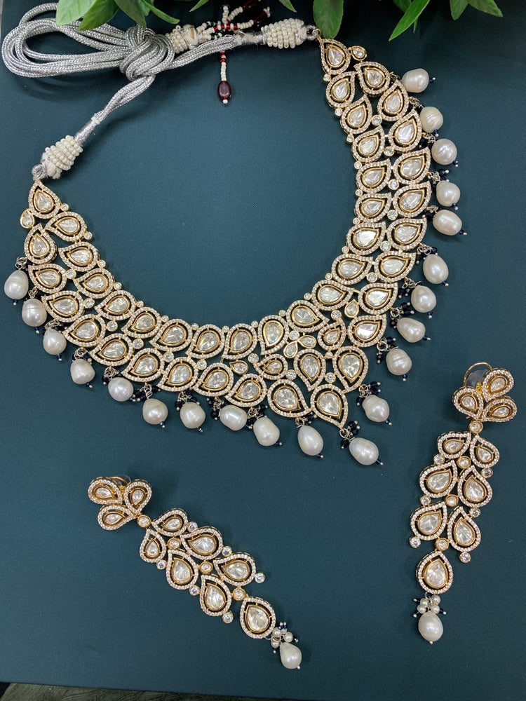 Gold Victorian uncut kundan necklace with earring