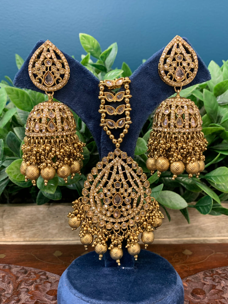 Savana Jhumka/ jhumki tikka set in antique / gold