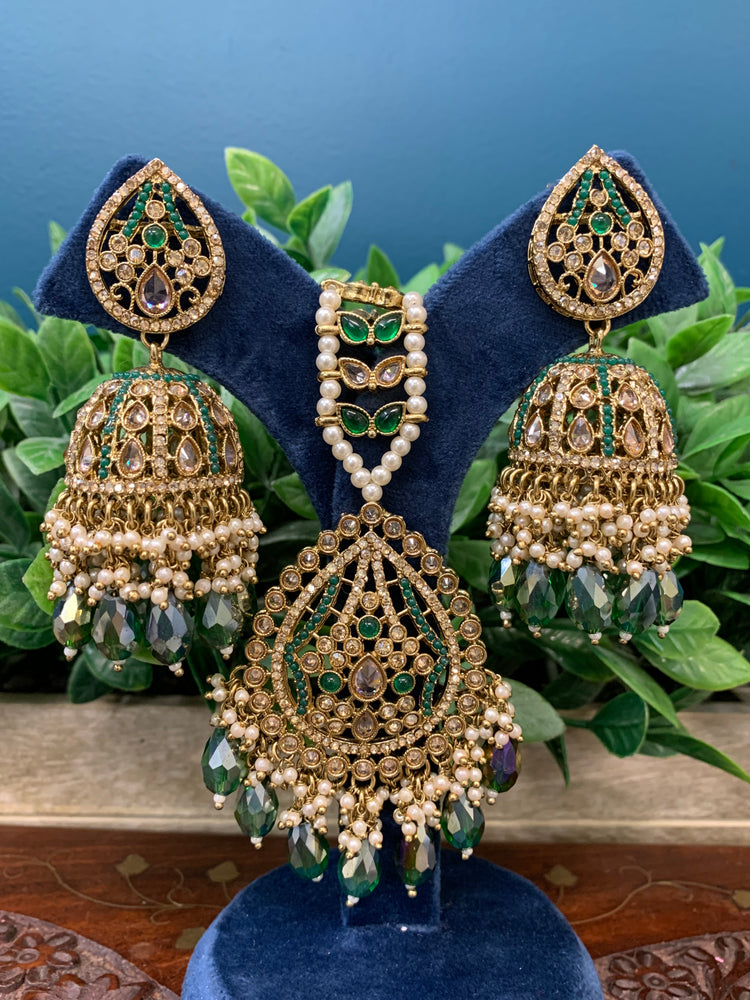 Savana Jhumka/ jhumki tikka set in antique / gold