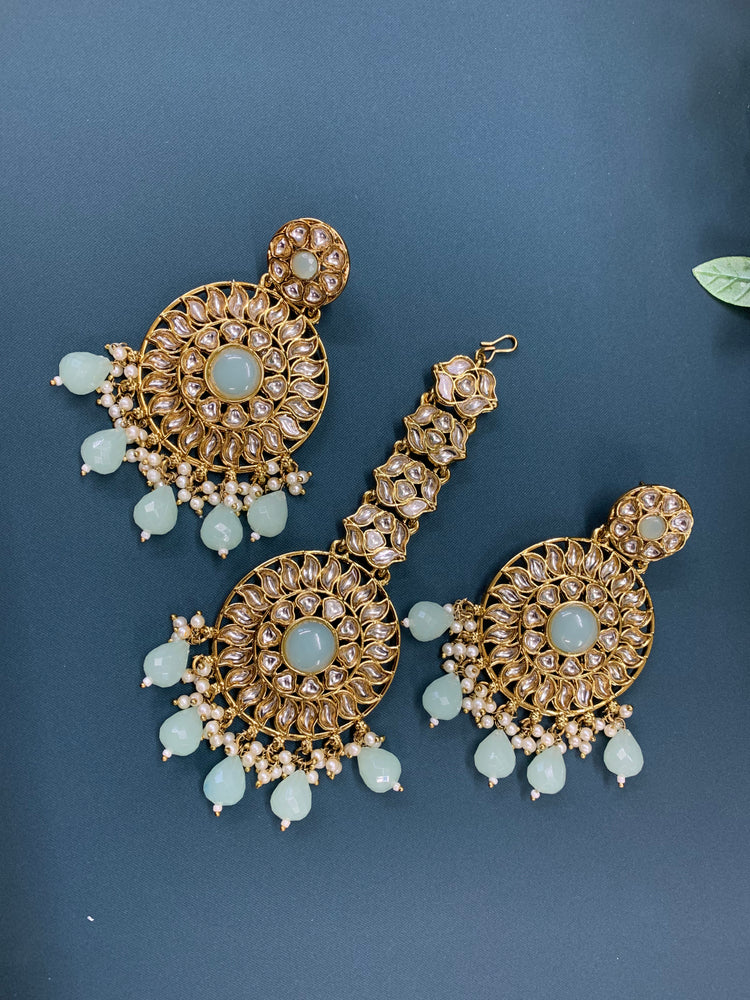 Aayrah kundan earring tikka set pistachio green