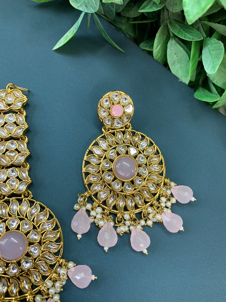 Aayrah kundan earring tikka set blush pink