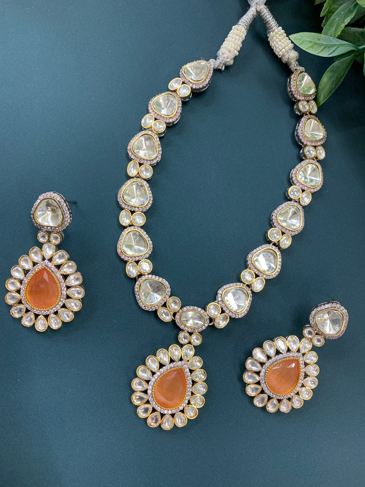 Laali moissanite kundan necklace peach doublet center