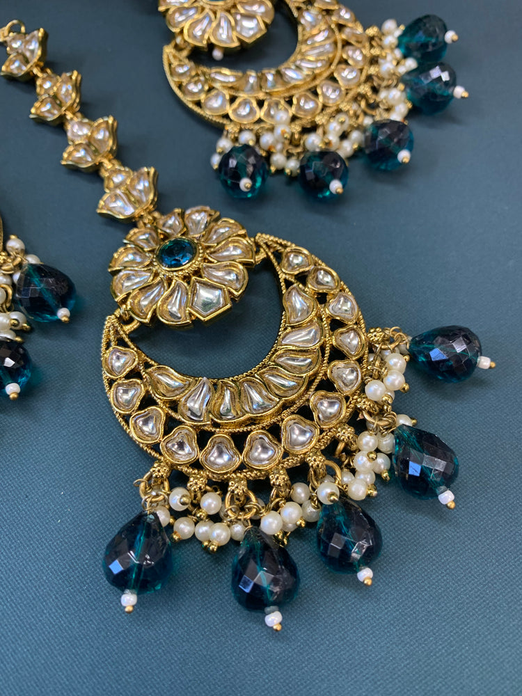 Manjot kundan earring tikka set peacock / teal