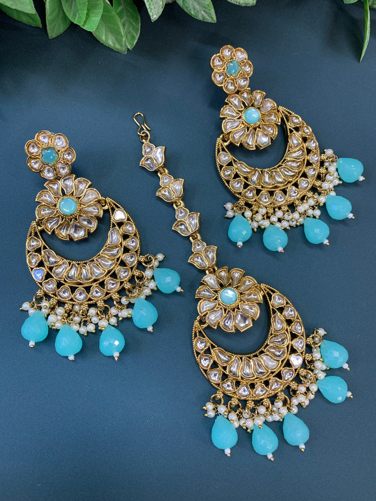 Manjot kundan earring tikka set light blue