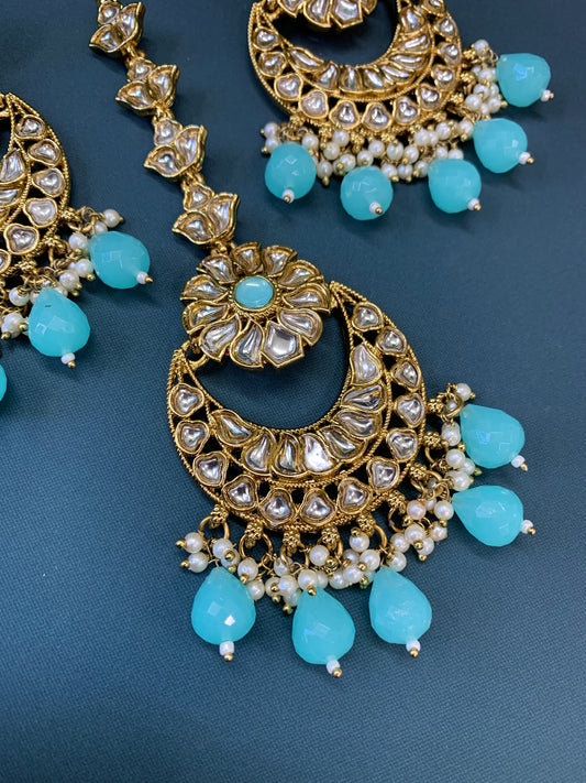 Manjot kundan earring tikka set light blue