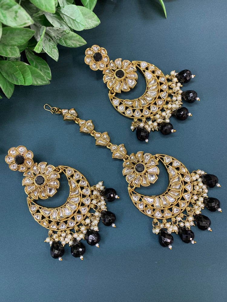 Manjot kundan earring tikka set black