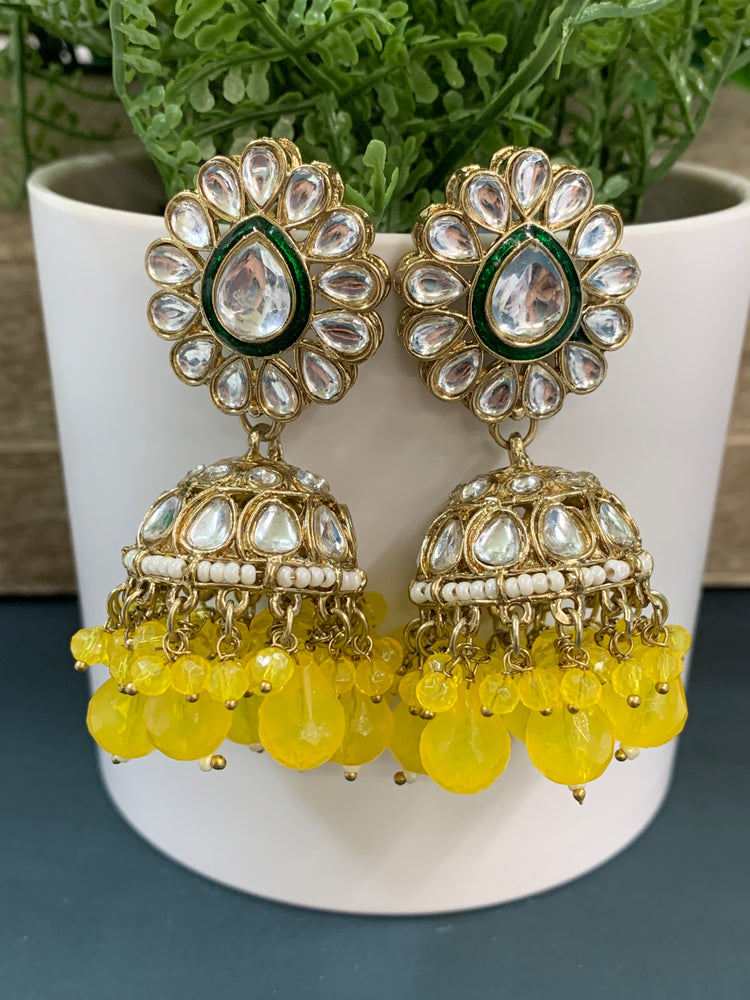 Saniya kundan jhumki/ jhumka earring pastel yellow