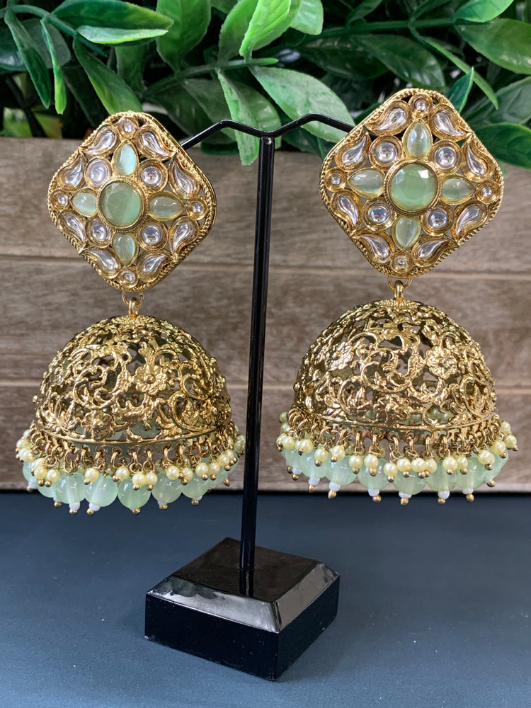 Aru kundan jhumki/ jhumka earring mint green