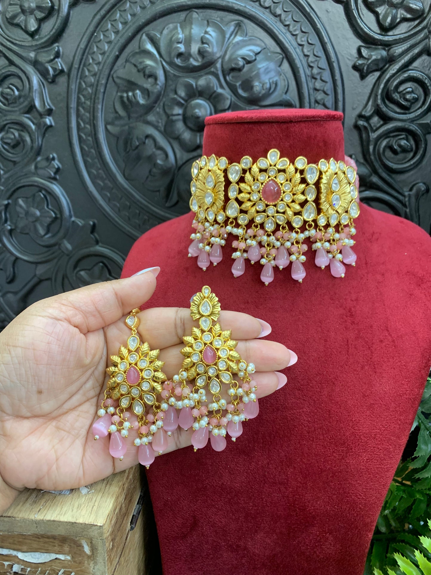 Jeremiah Tyanni kundan choker in 22k gold plates base light pink