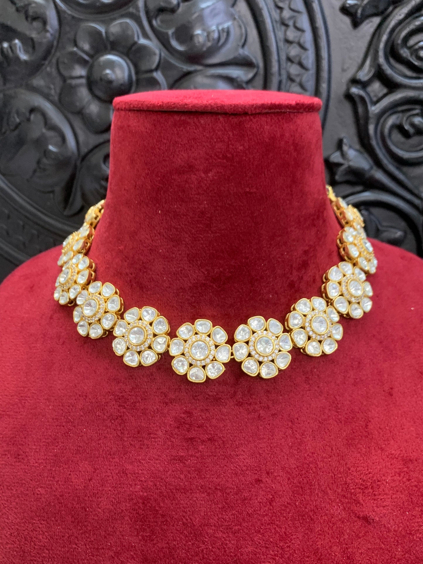 Stacy moissanite kundan choker / necklace