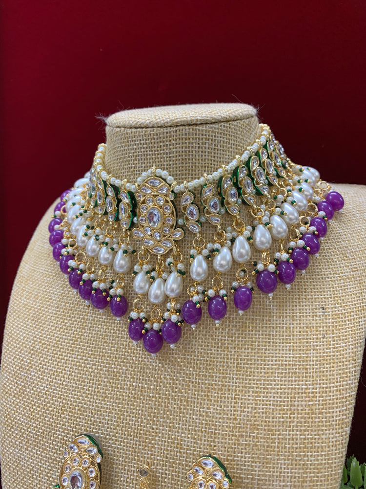 Ravi kundan necklace in purple / egg plant
