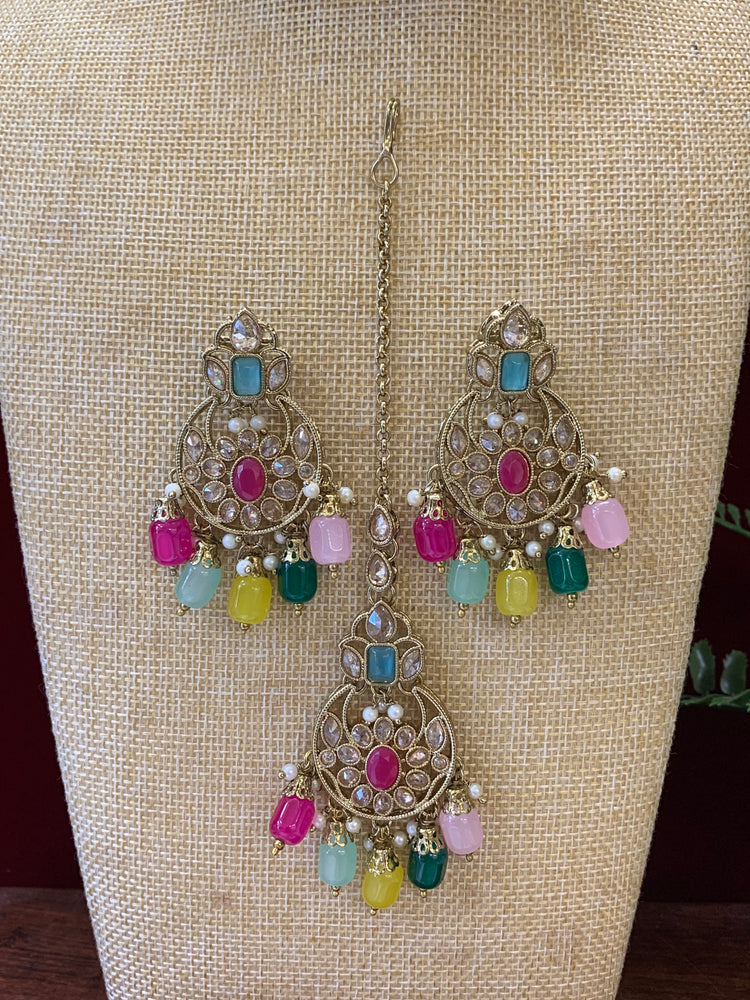 Reverse polki choker set with matching Tikka and chandbali earring