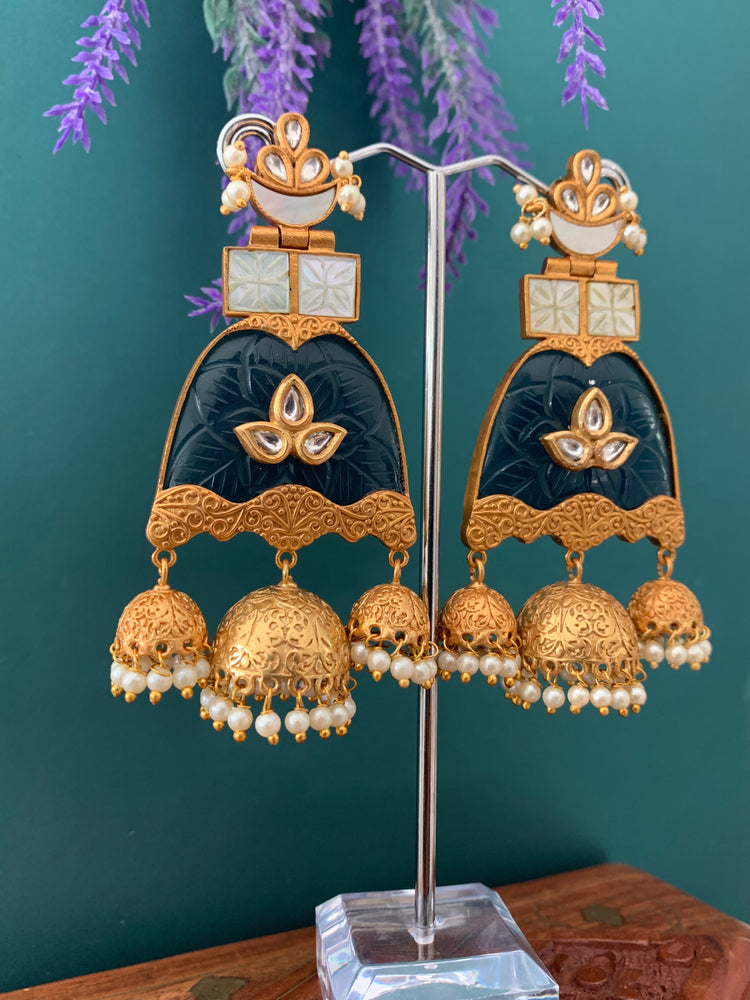 Amrapali kundan earring Megan