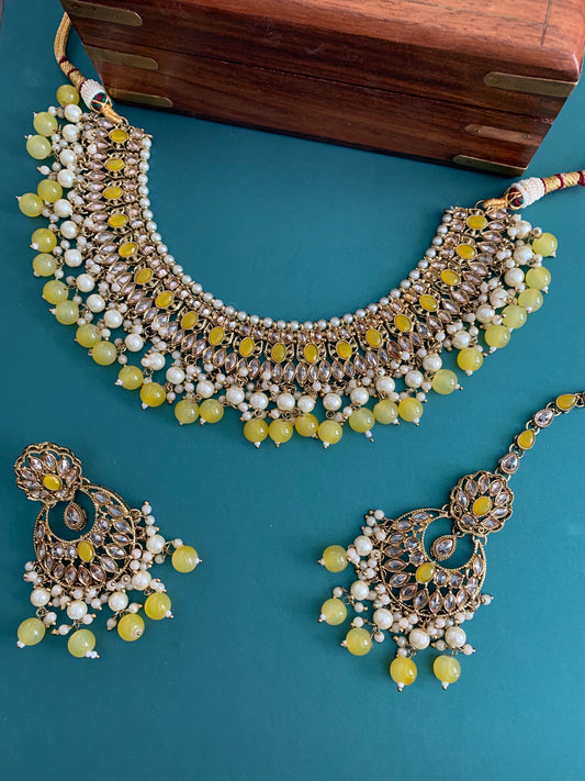 Khusboo polki necklace in lemon yellow