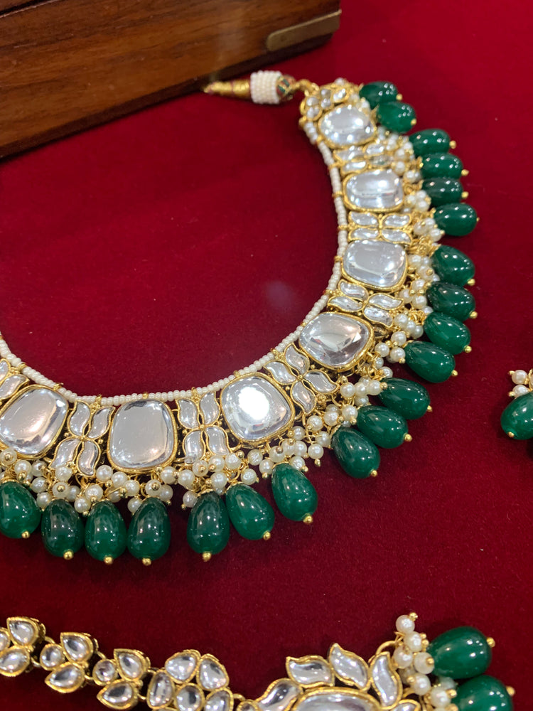 Kundan necklace set in Emerald green