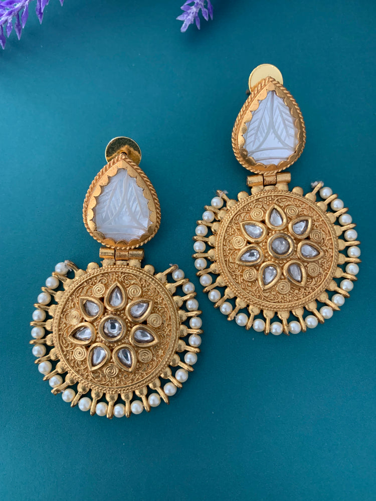 Amrapali kundan earring priyanka