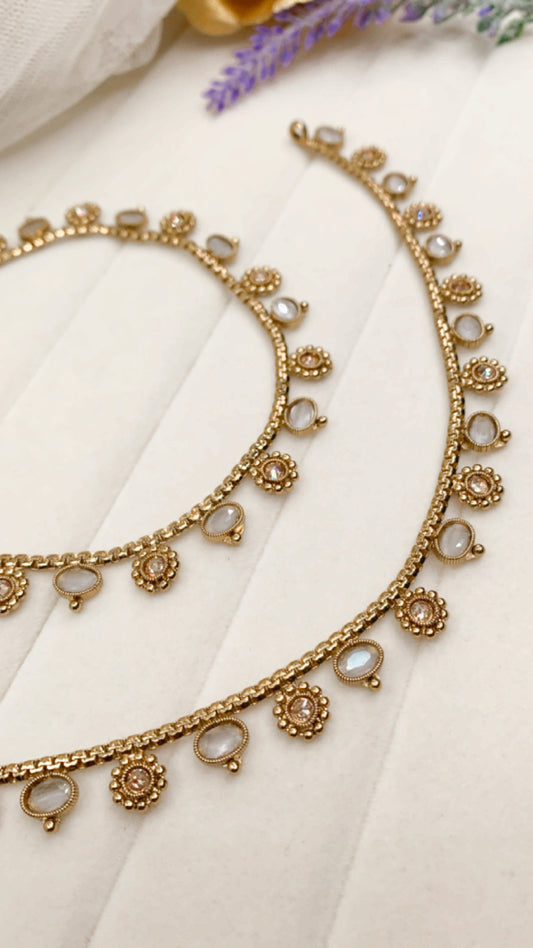 Antique payal/anklet in grey detail