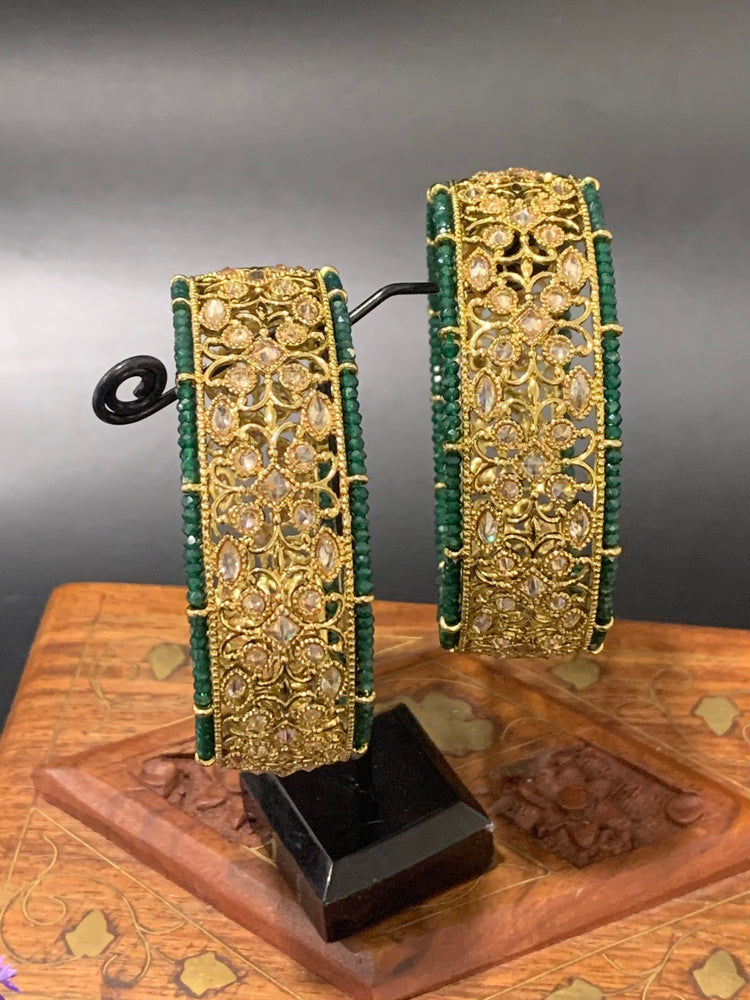 Polki bangle / kada / bala in Emerald green