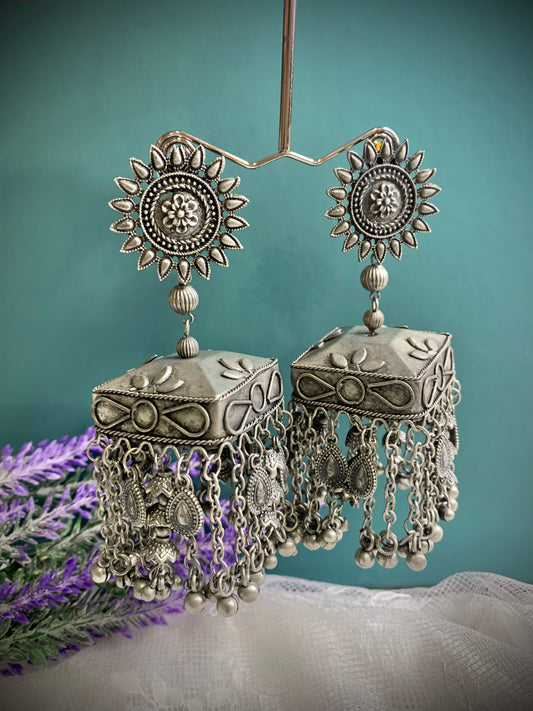 Black metal oxi oversize jhumka