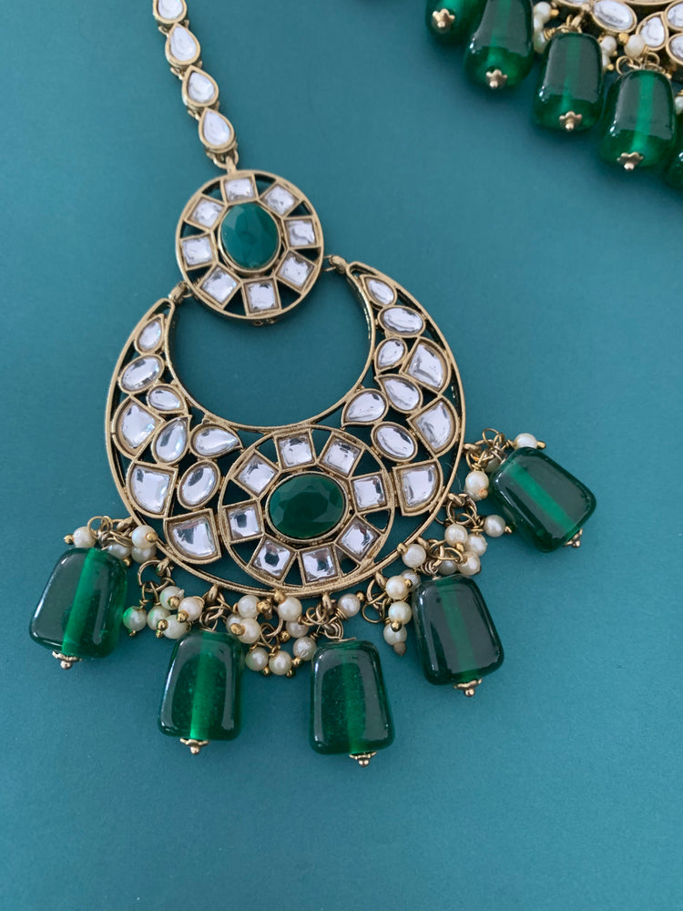 Kundan necklace set Raisa in emerald