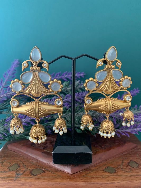 Amrapali earring Holly