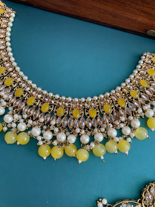 Khusboo polki necklace in lemon yellow