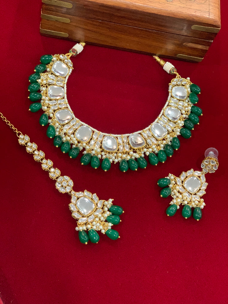 Kundan necklace set in Emerald green