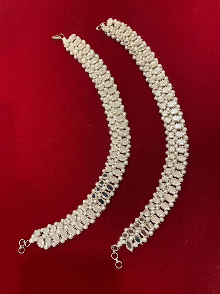 Payal /anklet in silver mirror