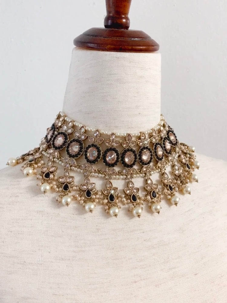 Sunaina necklace