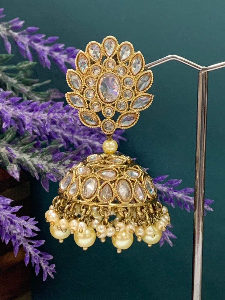 Suzii Small jhumki earring