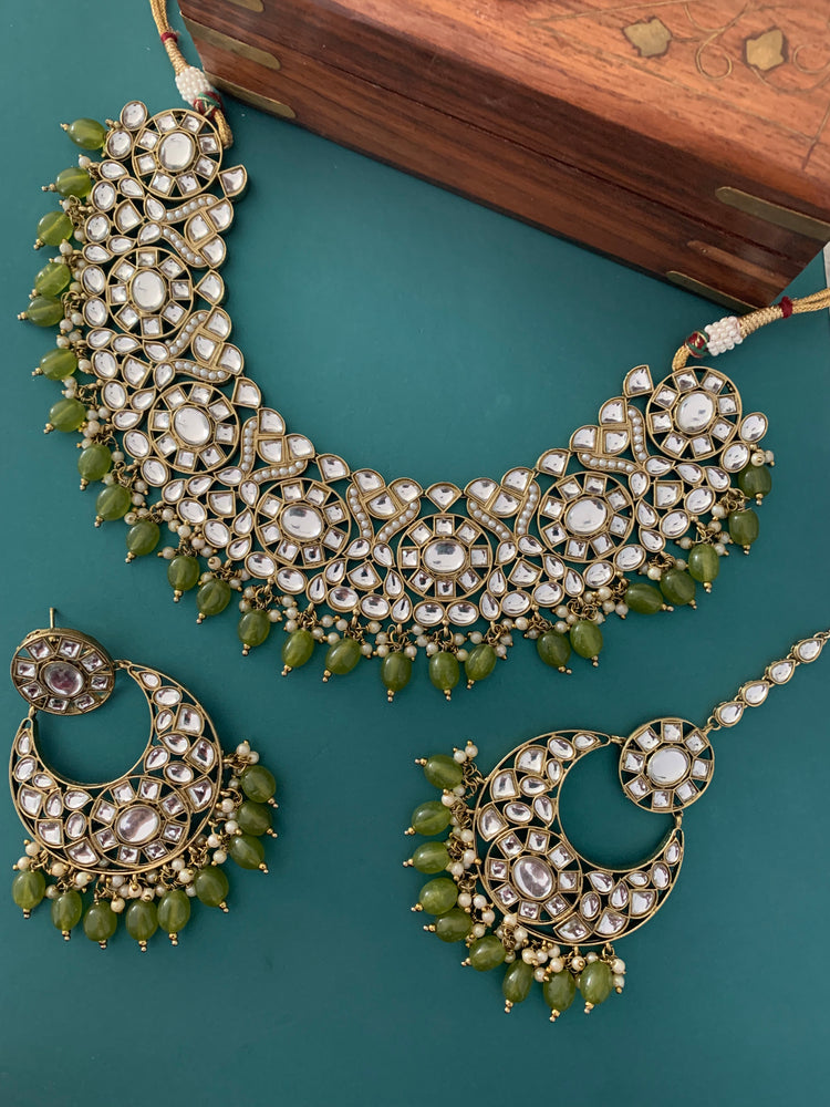 Kundan necklace set Raisa in mahendi green