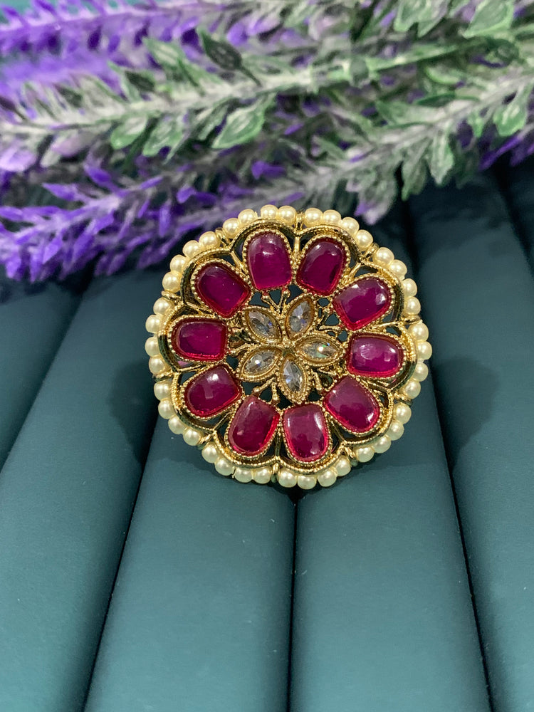 Polki ring in magenta