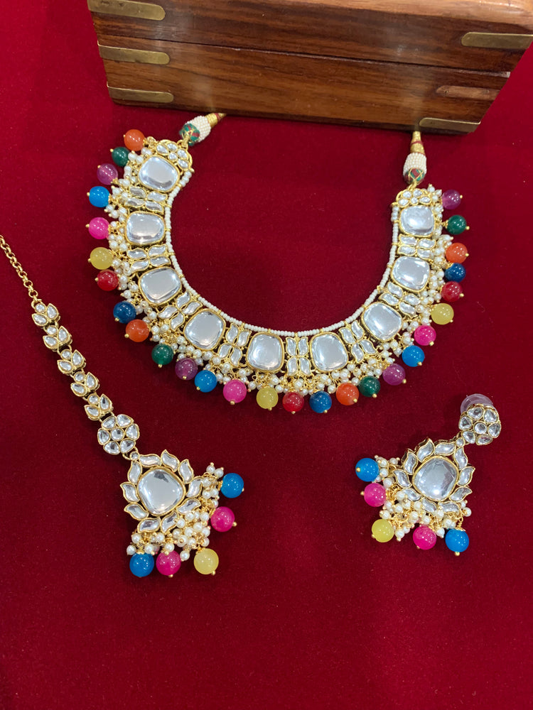 Kundan necklace set in Multi