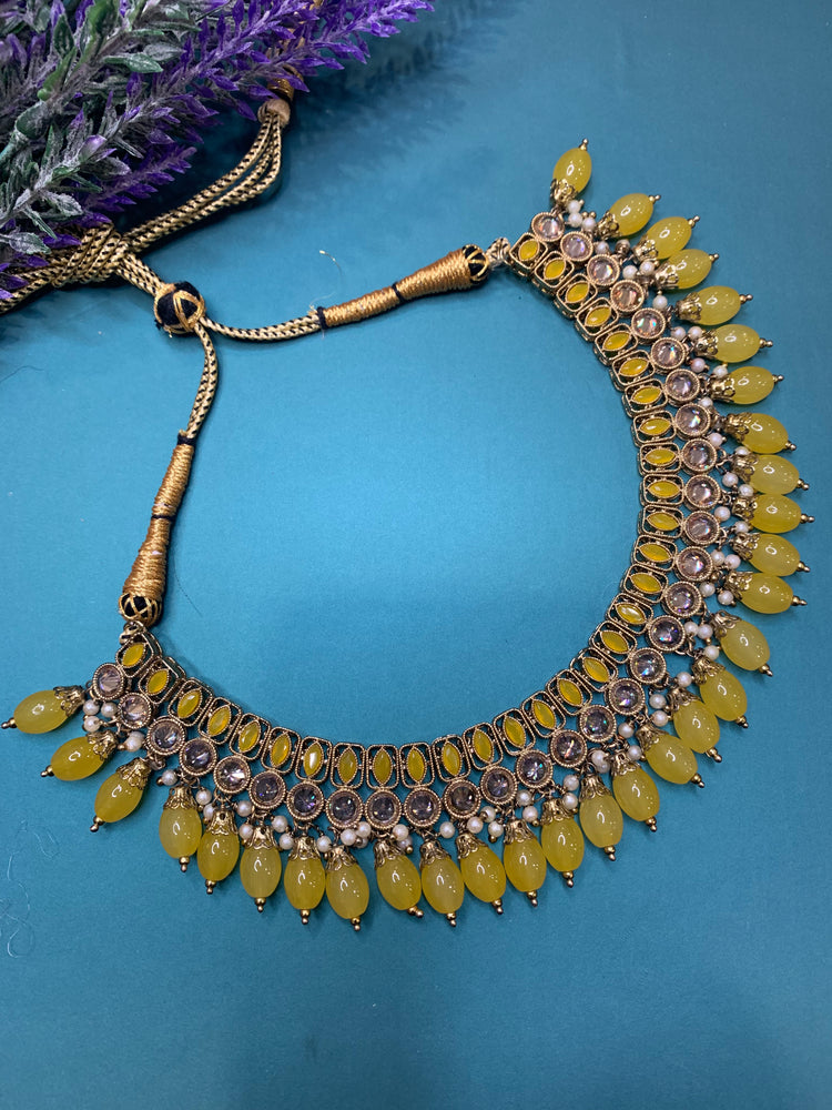 Tanzi polki necklace in Yellow