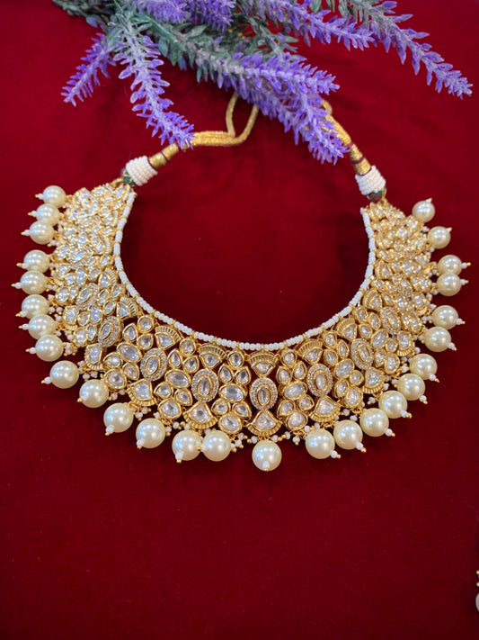 Tyaani uncut Kundan necklace choker set