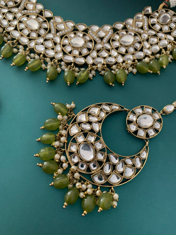 Kundan necklace set Raisa in mahendi green