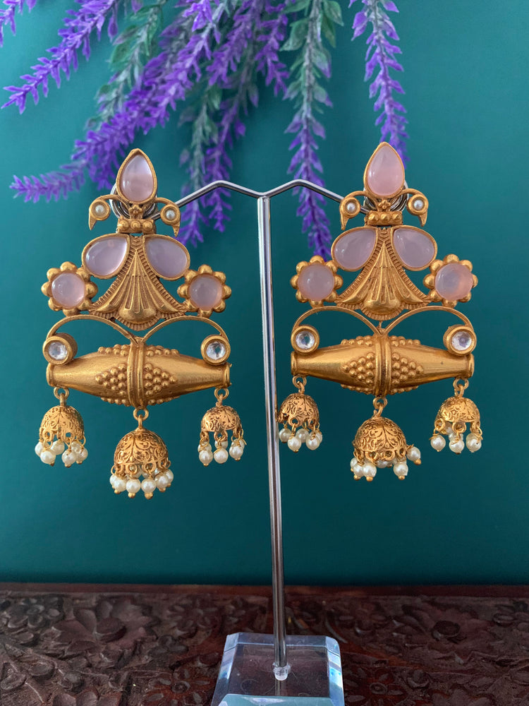 Amrapali earring Holly