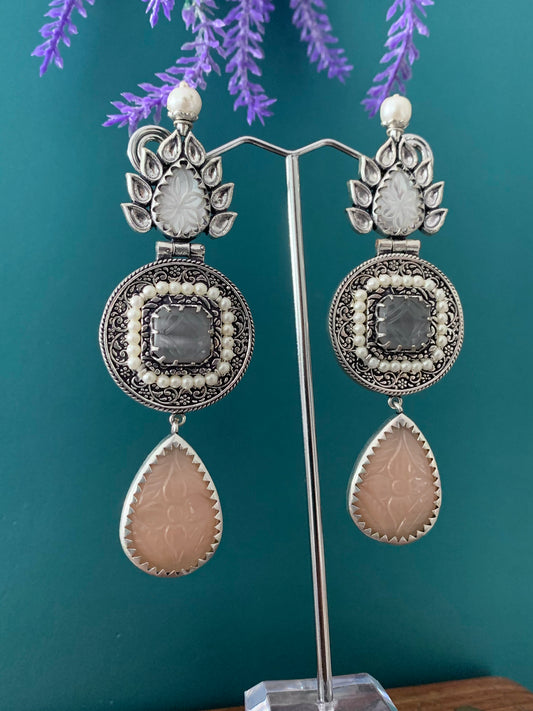 Amrapali kundan earring Abhinya